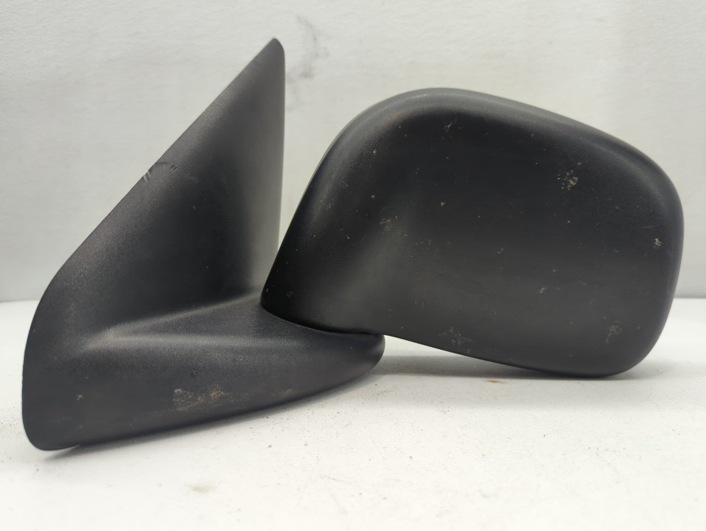 2002-2008 Dodge Ram 1500 Driver Side View Mirror - Left Door Mirror OEM Used - Oemusedautoparts1.com