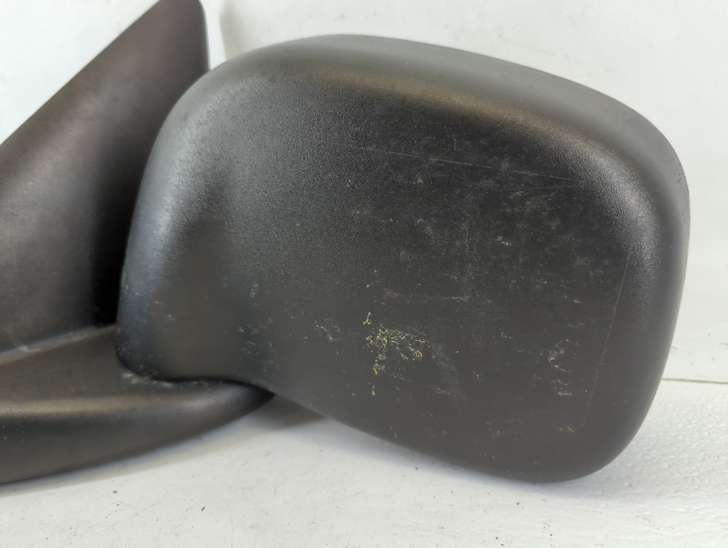 2002-2008 Dodge Ram 1500 Driver Side View Mirror - Left Door Mirror OEM Used - Oemusedautoparts1.com