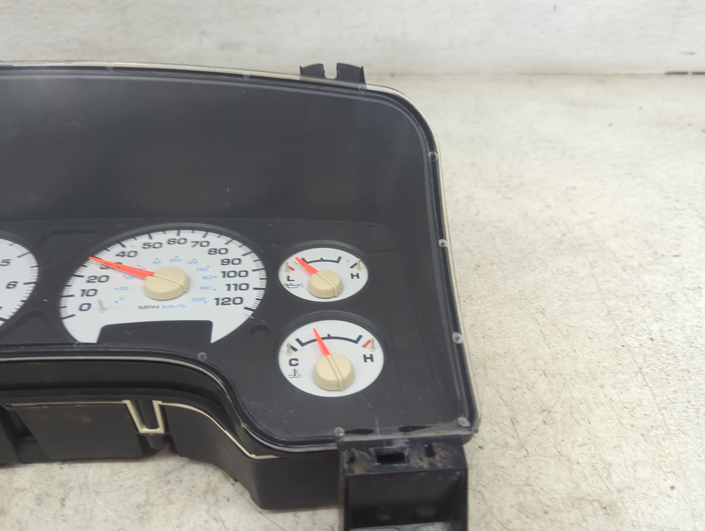 2004-2005 Dodge Ram 2500 Instrument Cluster Speedometer Gauges P/N:P56051101AE 56051101AE Miles: Fits Fits 2004 2005 OEM Use