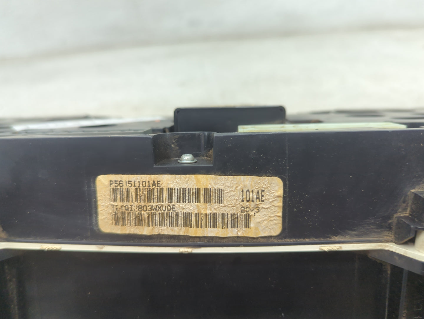 2004-2005 Dodge Ram 2500 Instrument Cluster Speedometer Gauges P/N:P56051101AE 56051101AE Miles: Fits Fits 2004 2005 OEM Use