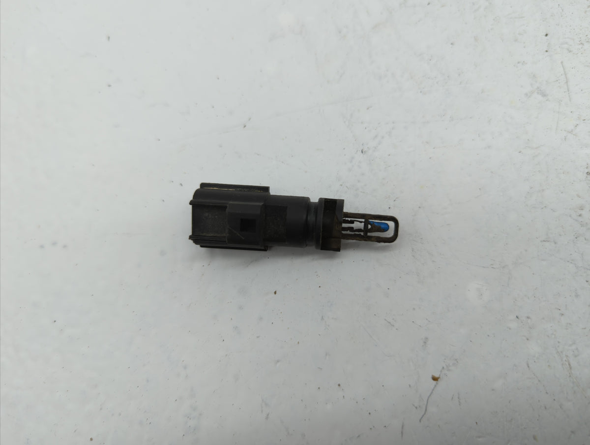 2004 Dodge Ram 2500 Mass Air Flow Meter Maf Sensor - Oemusedautoparts1.com