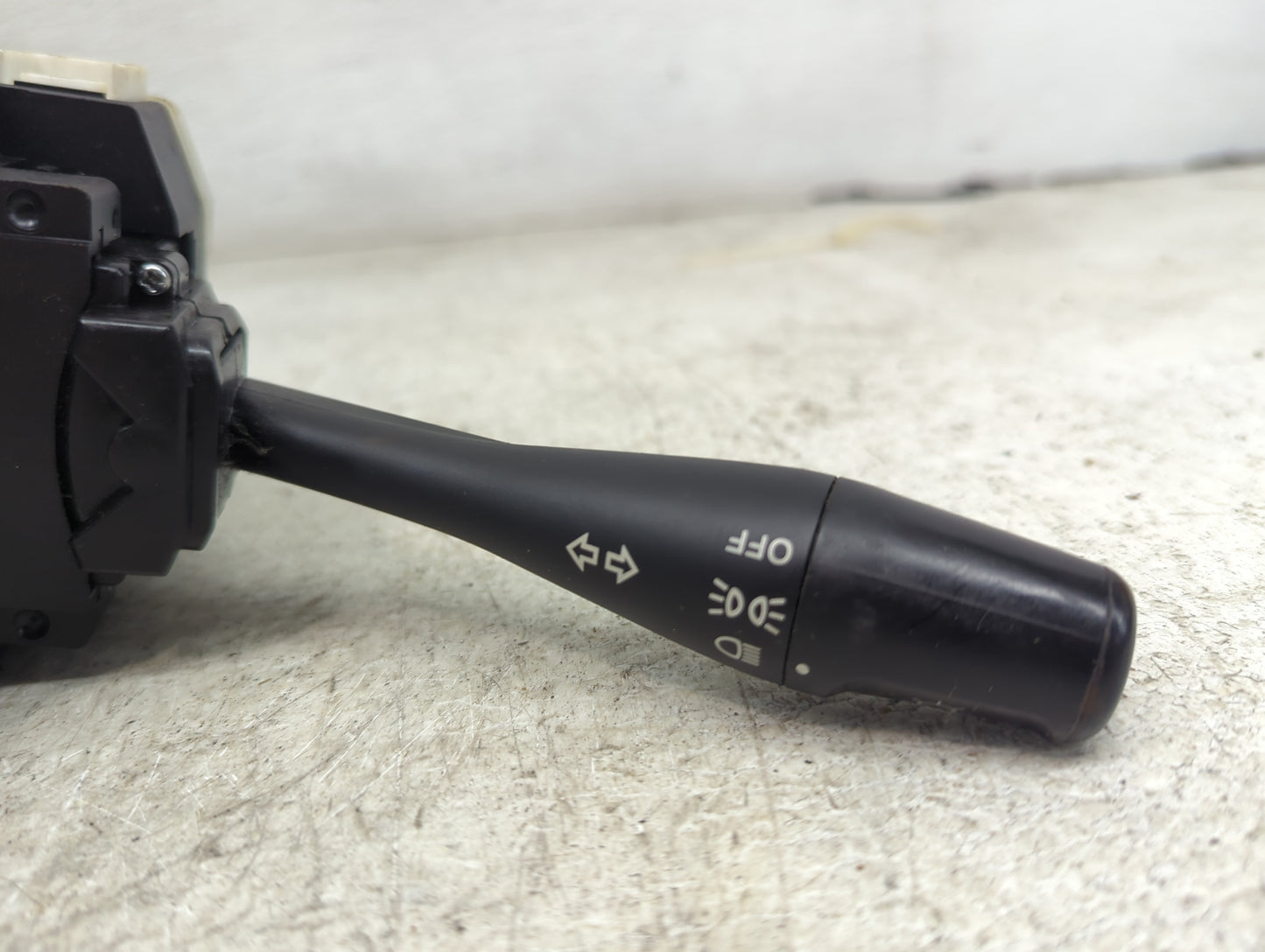 2001-2005 Dodge Stratus Column Switch - Oemusedautoparts1.com