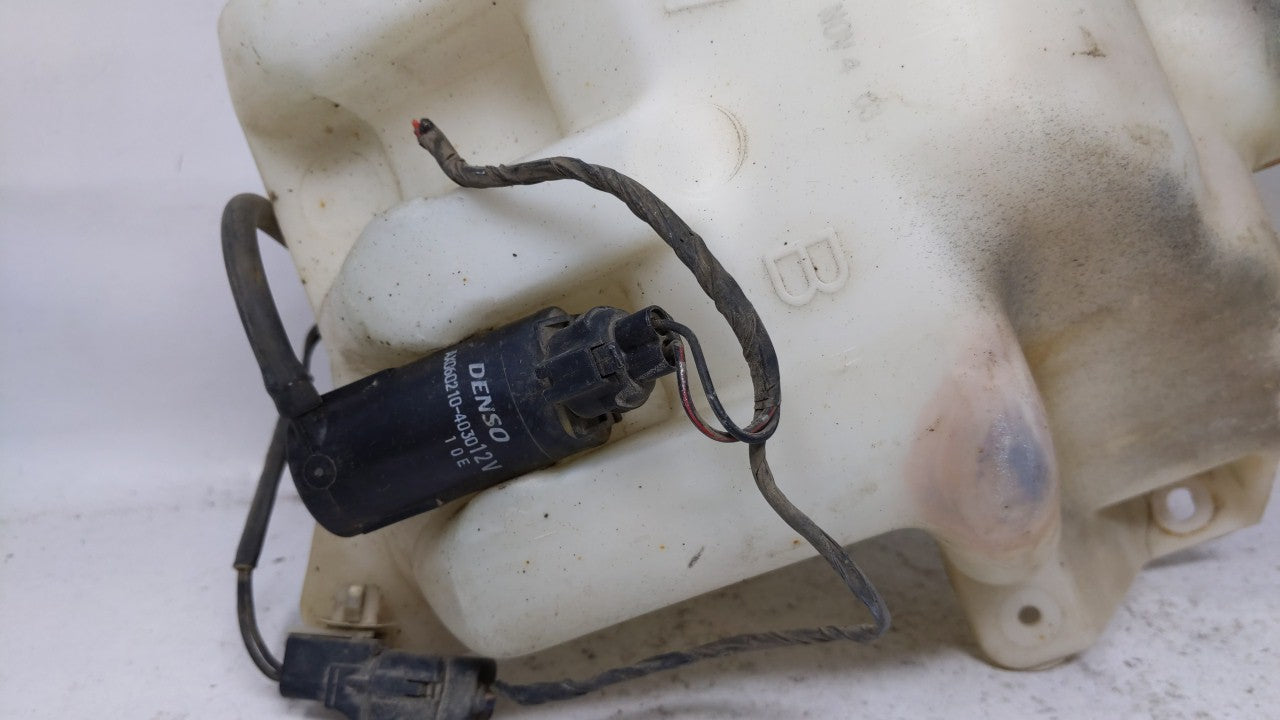 2001-2005 Dodge Stratus Windshield Washer Fluid Reservoir Bottle Oem - Oemusedautoparts1.com