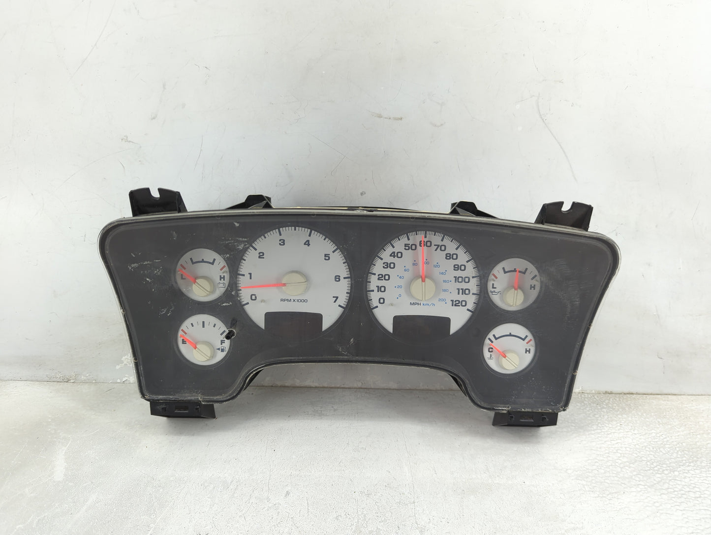 2004 Dodge Ram 1500 Instrument Cluster Speedometer Gauges Fits OEM Used Auto Parts - Oemusedautoparts1.com