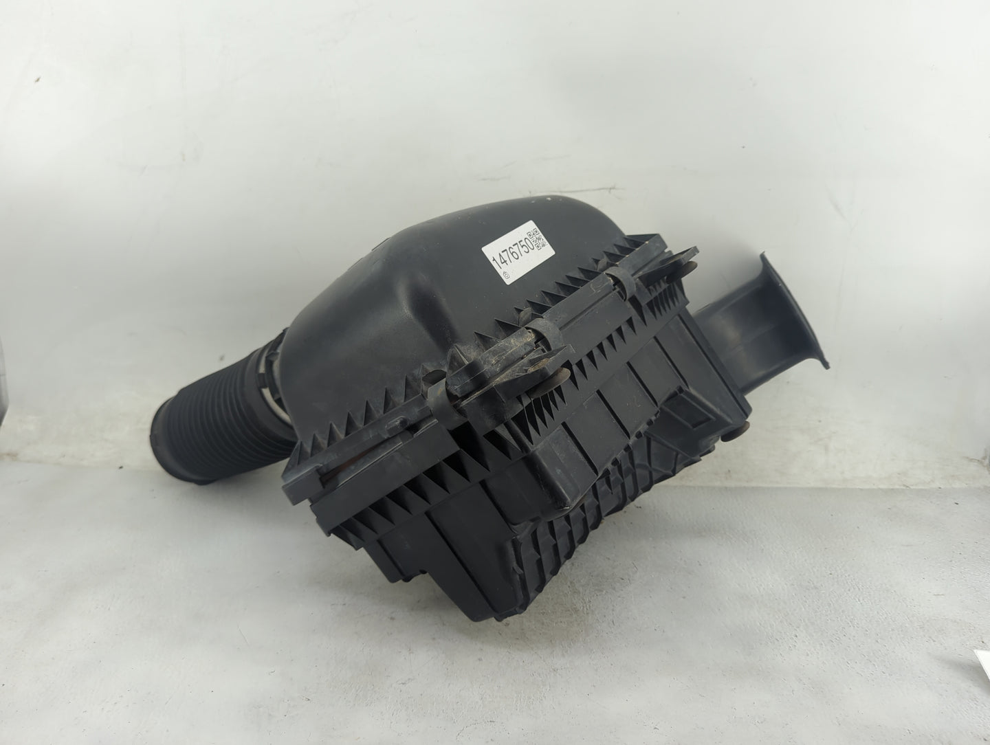 2002-2003 Dodge Ram 1500 Air Cleaner Intake-duct Hose Tube 1476750 - Oemusedautoparts1.com