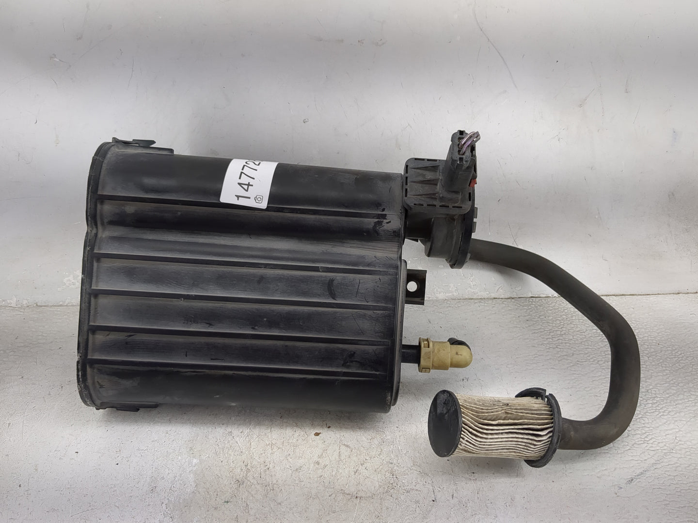 2004 Dodge Ram 1500 Fuel Vapor Charcoal Canister - Oemusedautoparts1.com