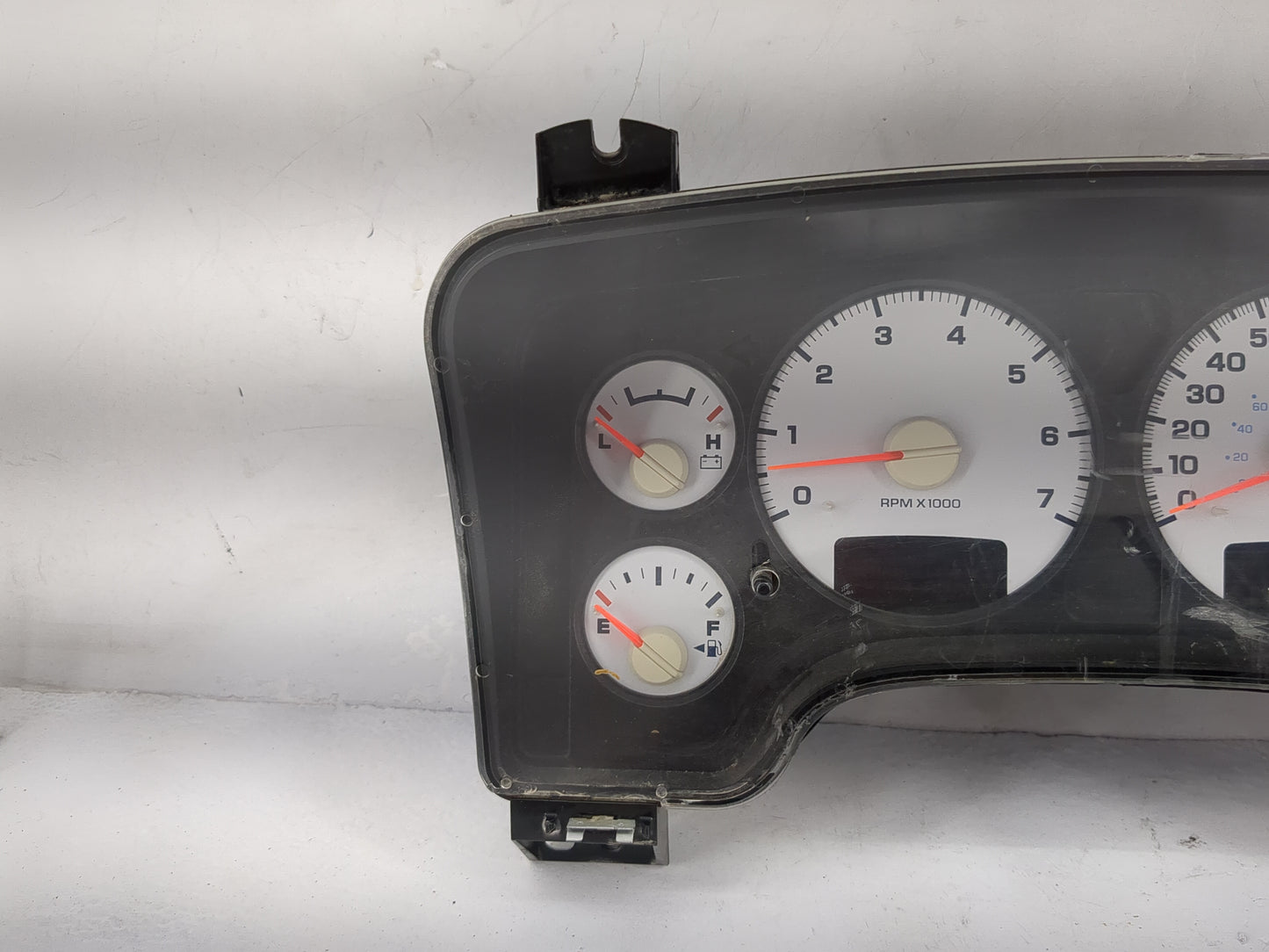 2004 Dodge Ram 1500 Instrument Cluster Speedometer Gauges P/N:P56051103AF Miles: Fits OEM Used Auto Parts - Oemusedautoparts