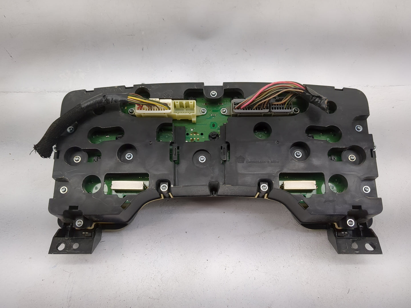 2004 Dodge Ram 1500 Instrument Cluster Speedometer Gauges P/N:P56051103AF Miles: Fits OEM Used Auto Parts - Oemusedautoparts