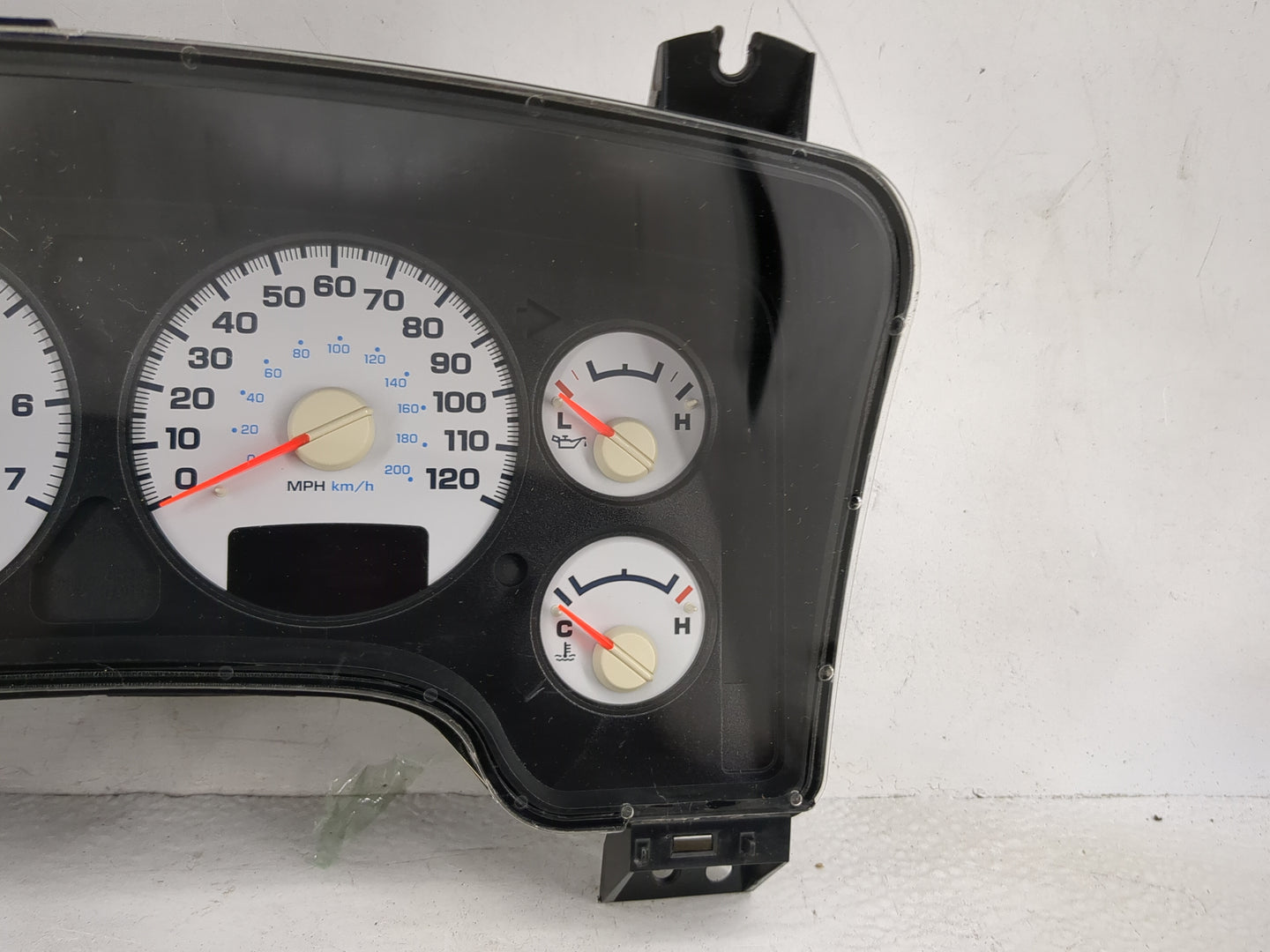2003 Dodge Ram 1500 Instrument Cluster Speedometer Gauges P/N:P56045755AB 26013083HZ Miles: Fits OEM Used Auto Parts - Oemus