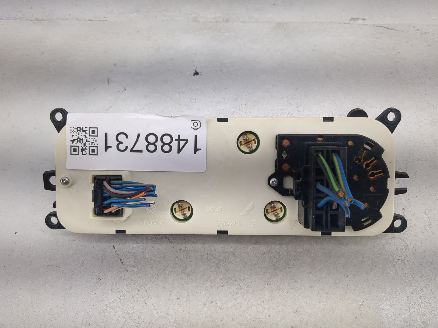 2003-2005 Dodge Ram 1500 Climate Control Module Temperature AC/Heater Replacement P/N:P55056321AC 55056321AC Fits OEM Used A