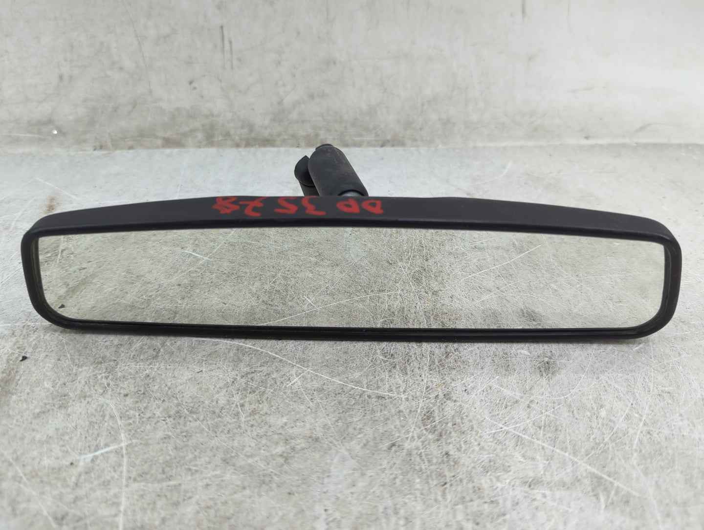 2004 Ford Crown Victoria Interior Rear View Mirror Replacement OEM Fits OEM Used Auto Parts - Oemusedautoparts1.com