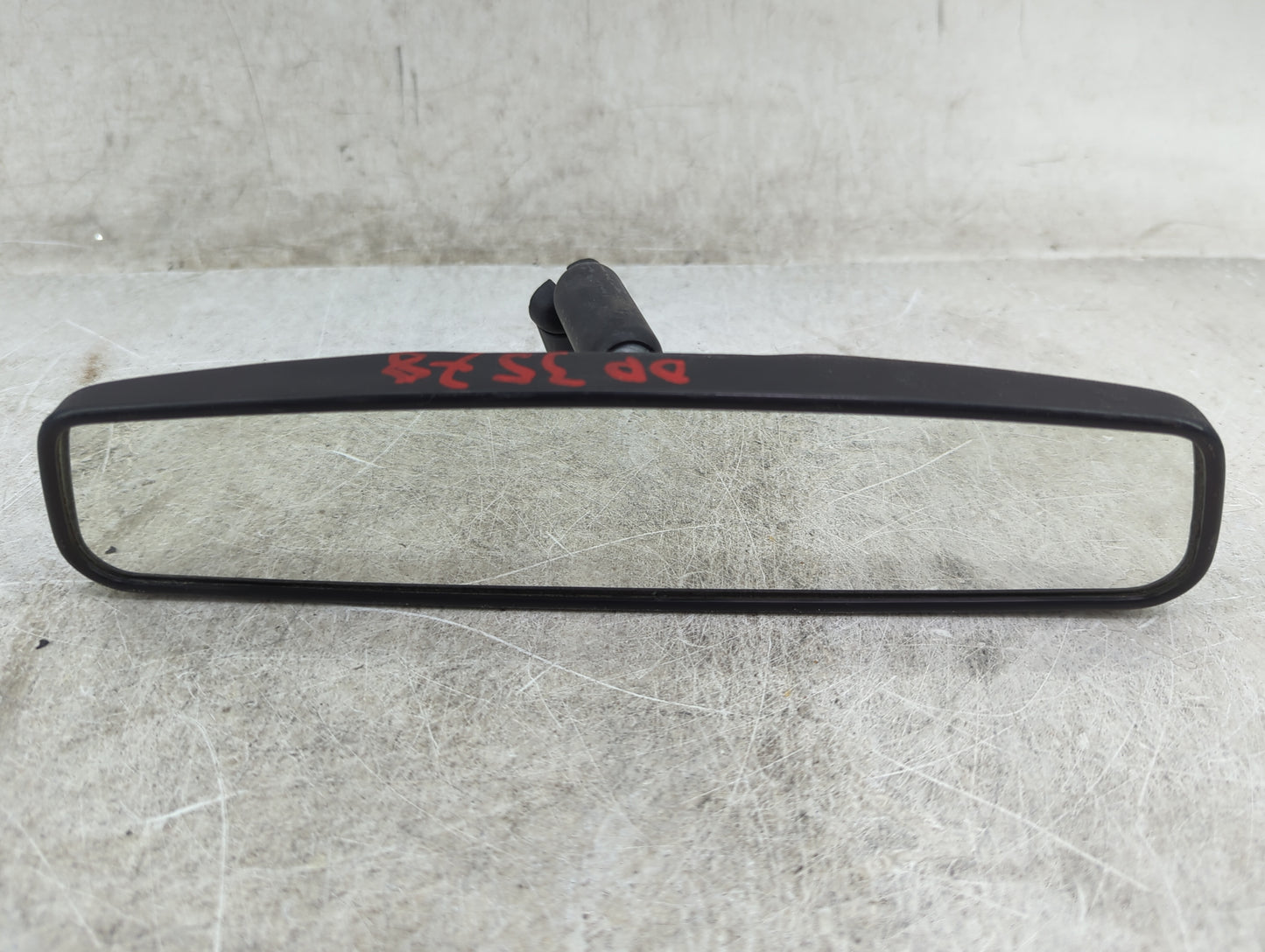 2004 Ford Crown Victoria Interior Rear View Mirror Replacement OEM Fits OEM Used Auto Parts - Oemusedautoparts1.com
