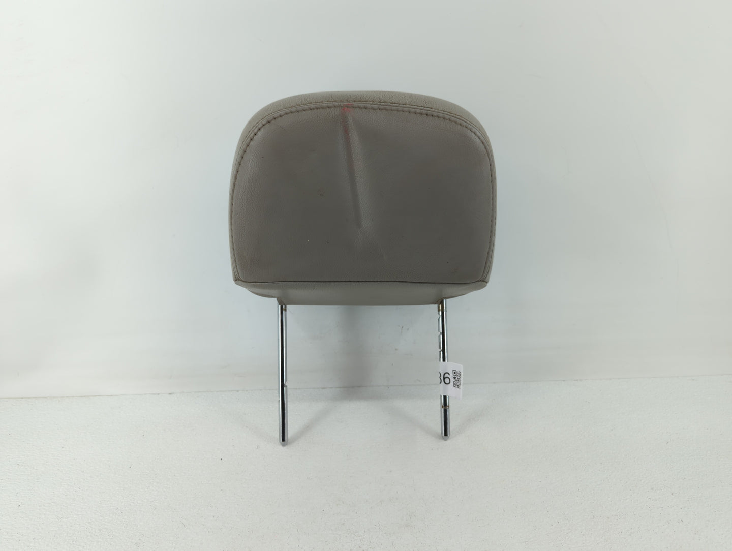 2003-2005 Ford Crown Victoria Headrest Head Rest Rear Seat Fits Fits 2003 2004 2005 OEM Used Auto Parts - Oemusedautoparts1.