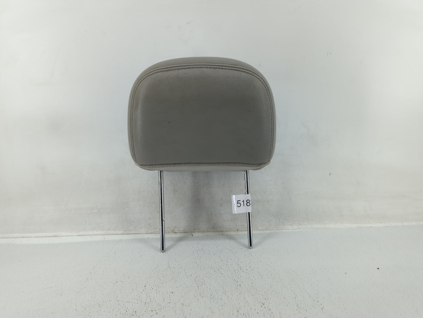 2003-2005 Ford Crown Victoria Headrest Head Rest Rear Seat Fits Fits 2003 2004 2005 OEM Used Auto Parts - Oemusedautoparts1.