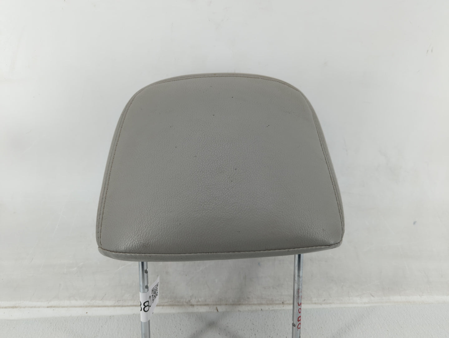 2003-2005 Ford Crown Victoria Headrest Head Rest Rear Seat Fits Fits 2003 2004 2005 OEM Used Auto Parts - Oemusedautoparts1.