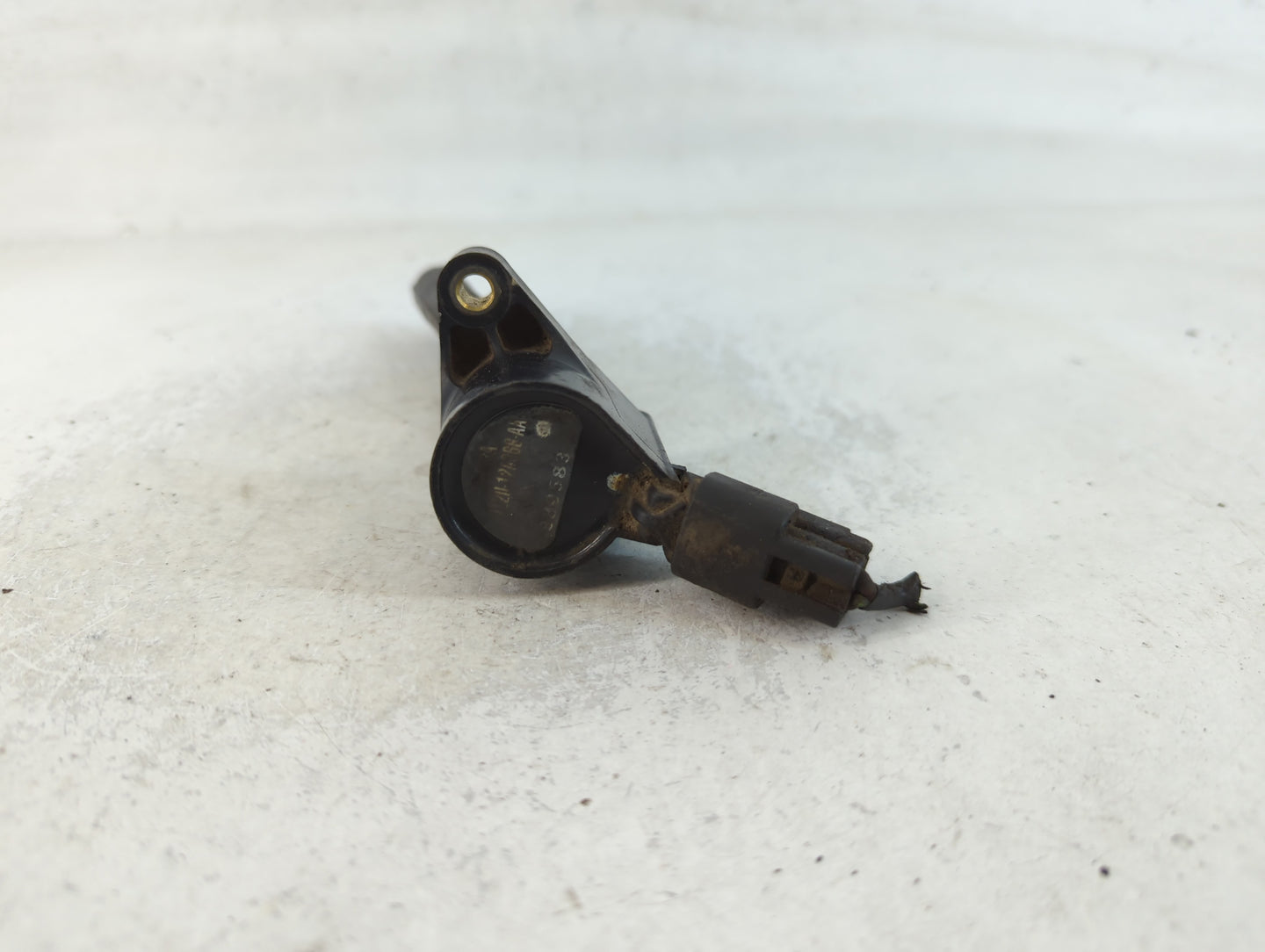 2002-2014 Ford E-150 Ignition Coil Igniter Pack - Oemusedautoparts1.com