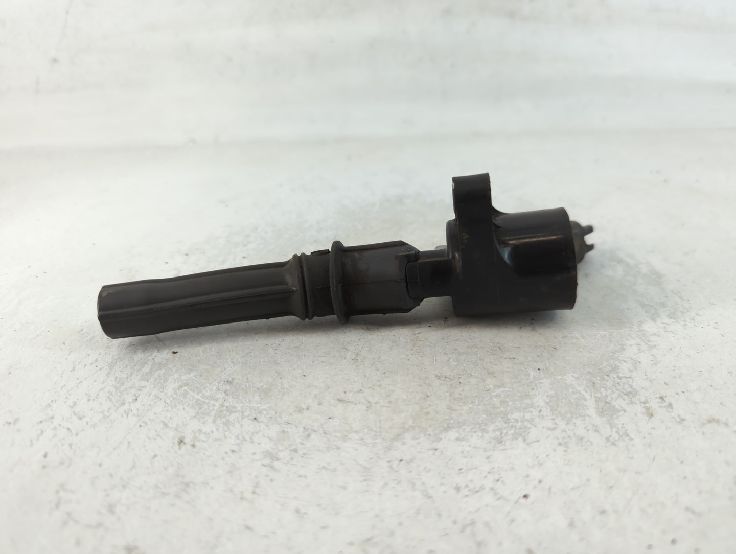 2002-2014 Ford E-150 Ignition Coil Igniter Pack - Oemusedautoparts1.com