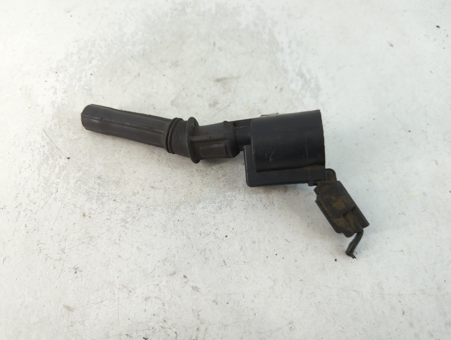 2002-2014 Ford E-150 Ignition Coil Igniter Pack - Oemusedautoparts1.com