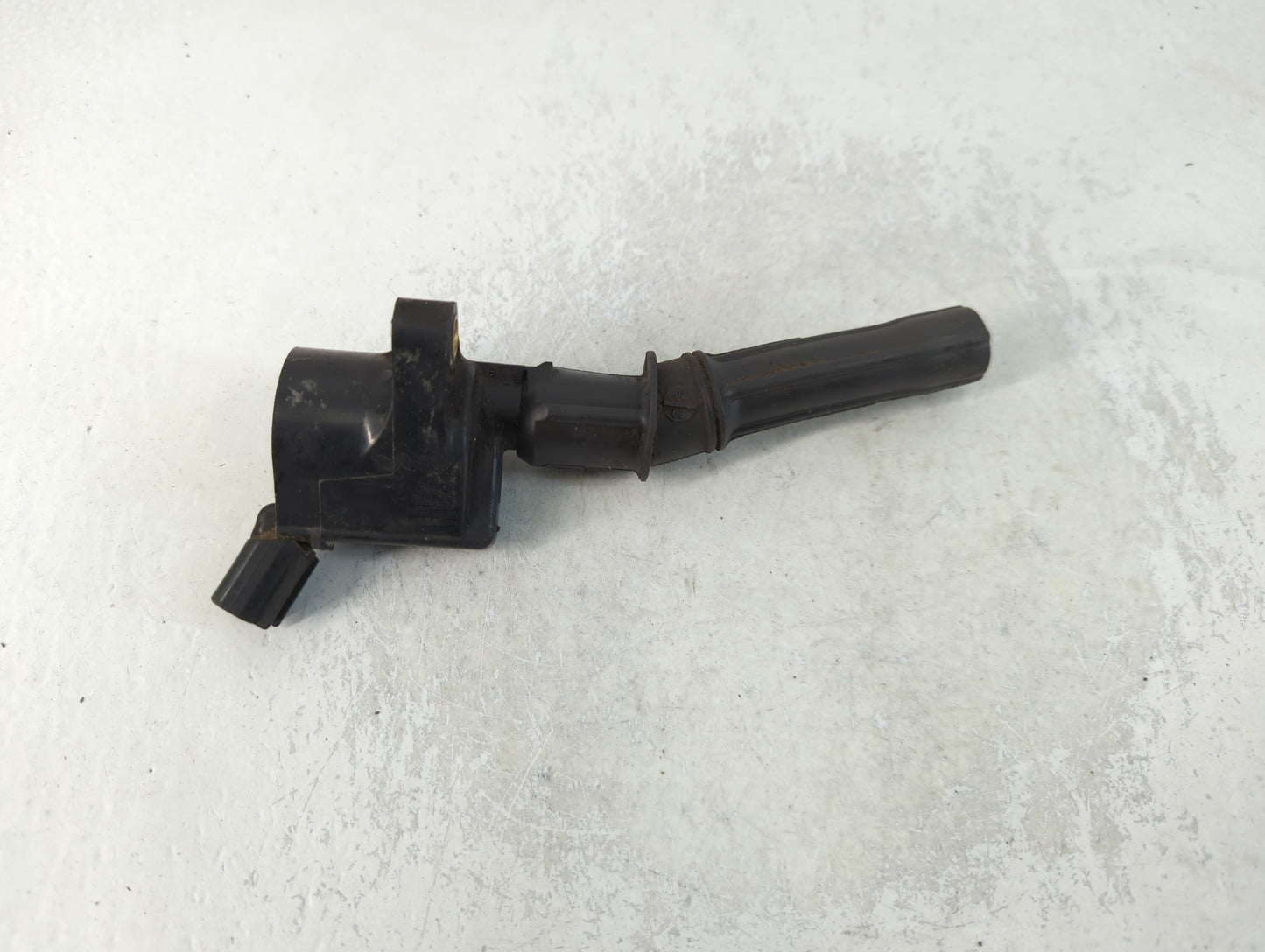 2002-2014 Ford E-150 Ignition Coil Igniter Pack - Oemusedautoparts1.com