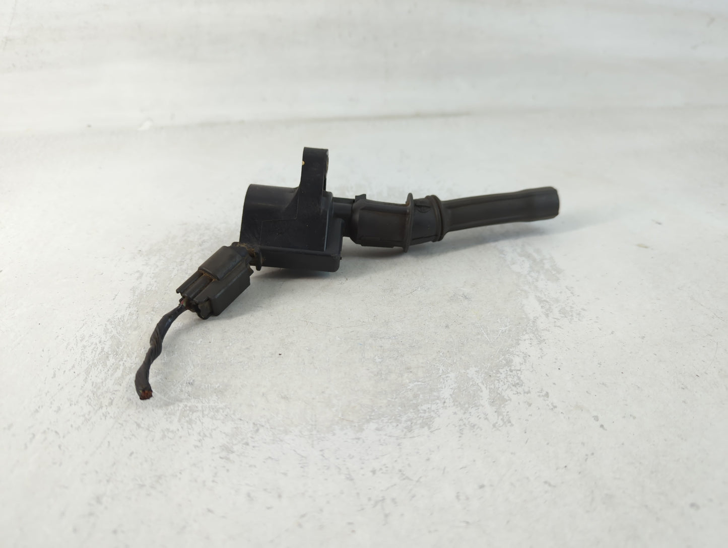 2002-2014 Ford E-150 Ignition Coil Igniter Pack - Oemusedautoparts1.com
