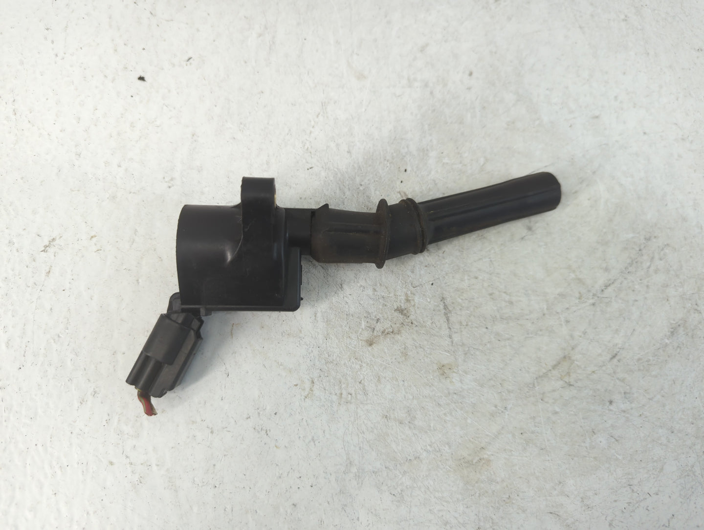 2002-2014 Ford E-150 Ignition Coil Igniter Pack - Oemusedautoparts1.com