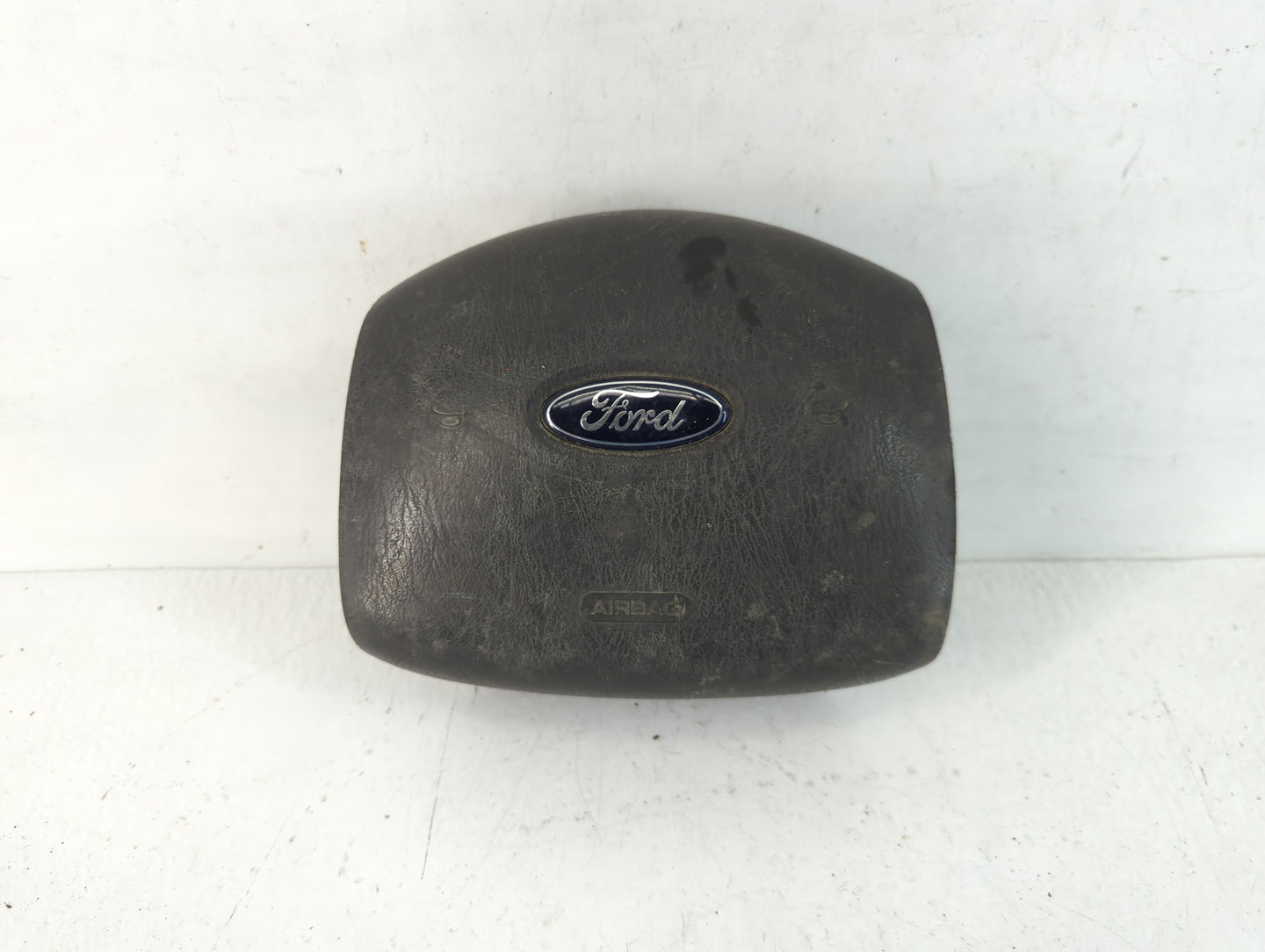 2004 Ford E-450 Super Duty Air Bag Driver Left Steering Wheel Mounted P/N:4C24 15043B13 BG3 Fits Fits 2005 2006 2007 2008 OE
