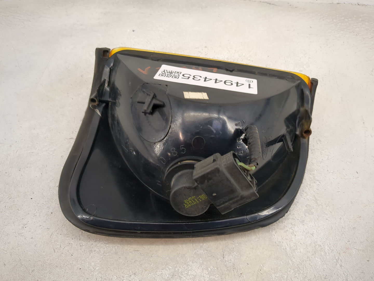 Ford E150 Driver Left Oem Front Light Lamp Black - Oemusedautoparts1.com
