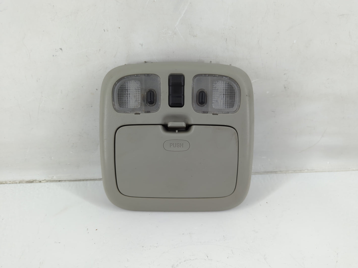 2004 Ford Escape Overhead Roof Console - Oemusedautoparts1.com