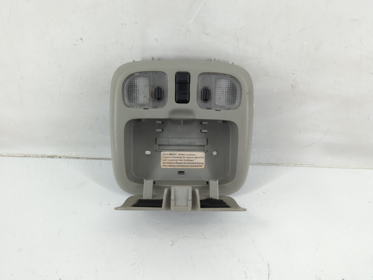 2004 Ford Escape Overhead Roof Console - Oemusedautoparts1.com