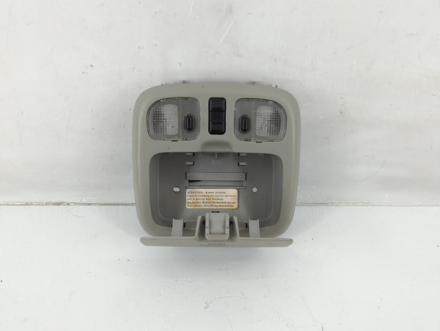 2004 Ford Escape Overhead Roof Console - Oemusedautoparts1.com