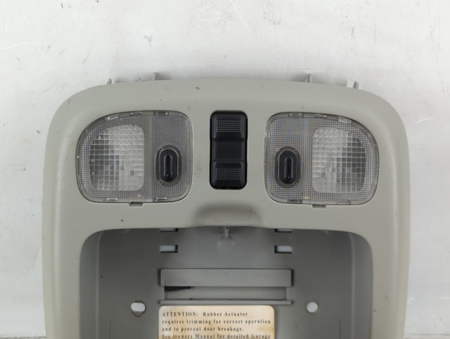 2004 Ford Escape Overhead Roof Console - Oemusedautoparts1.com