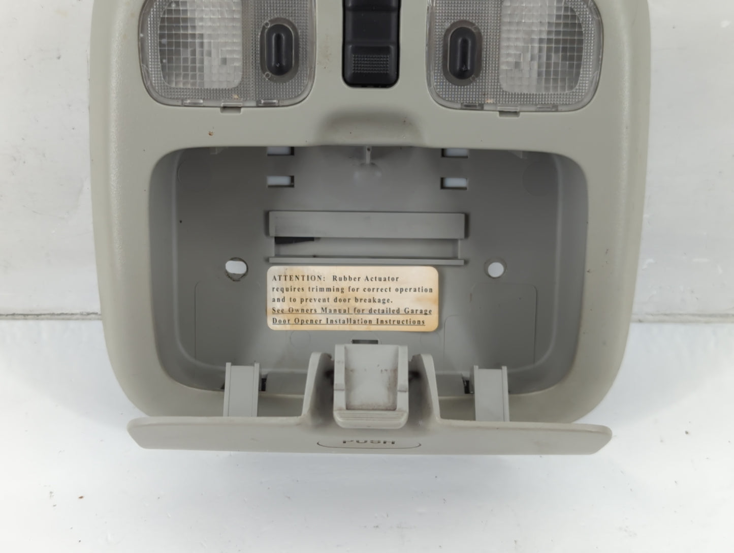 2004 Ford Escape Overhead Roof Console - Oemusedautoparts1.com
