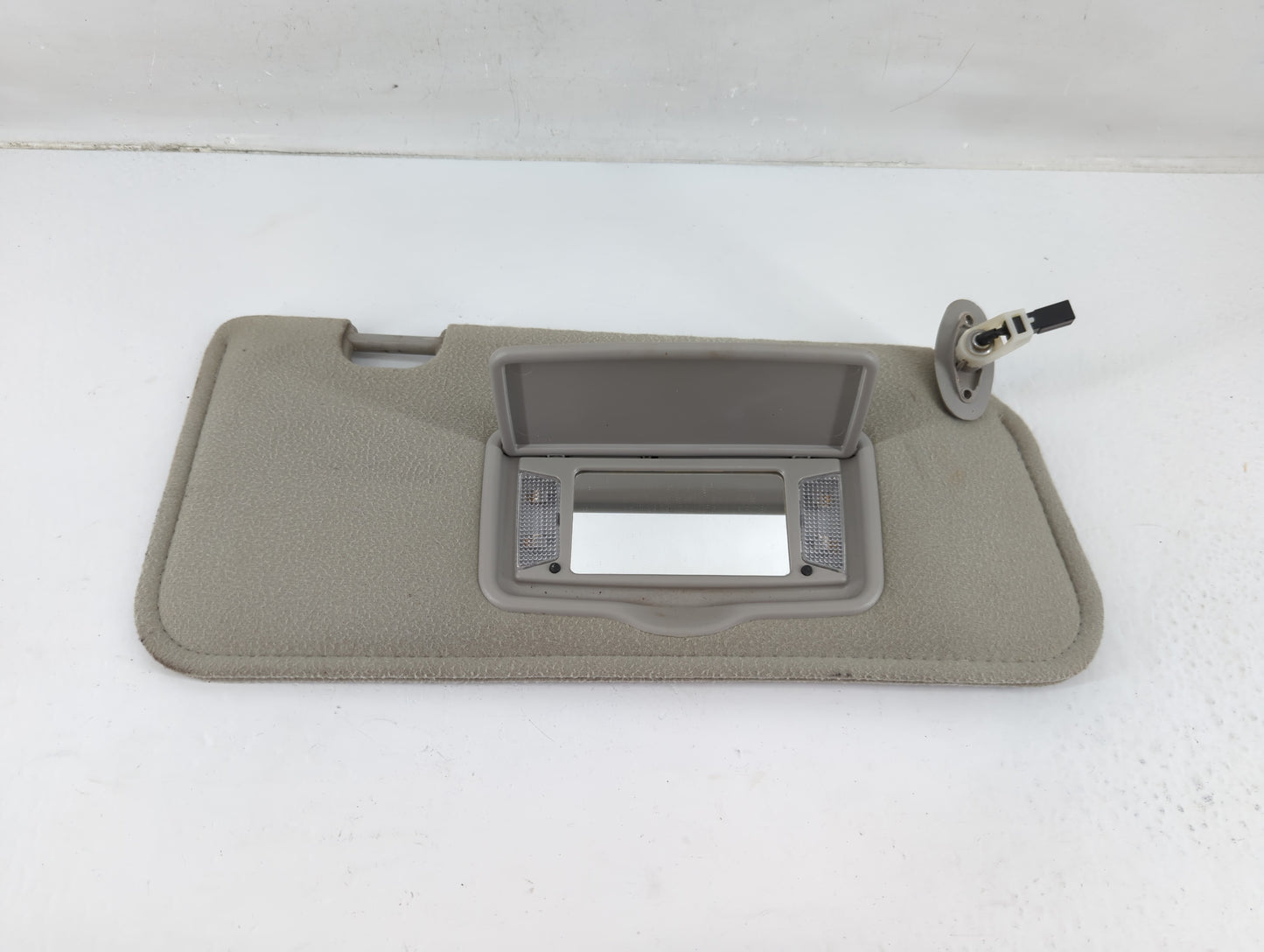 2003-2004 Ford Escape Sun Visor Shade Replacement Passenger Right Mirror Fits Fits 2003 2004 OEM Used Auto Parts - Oemusedau