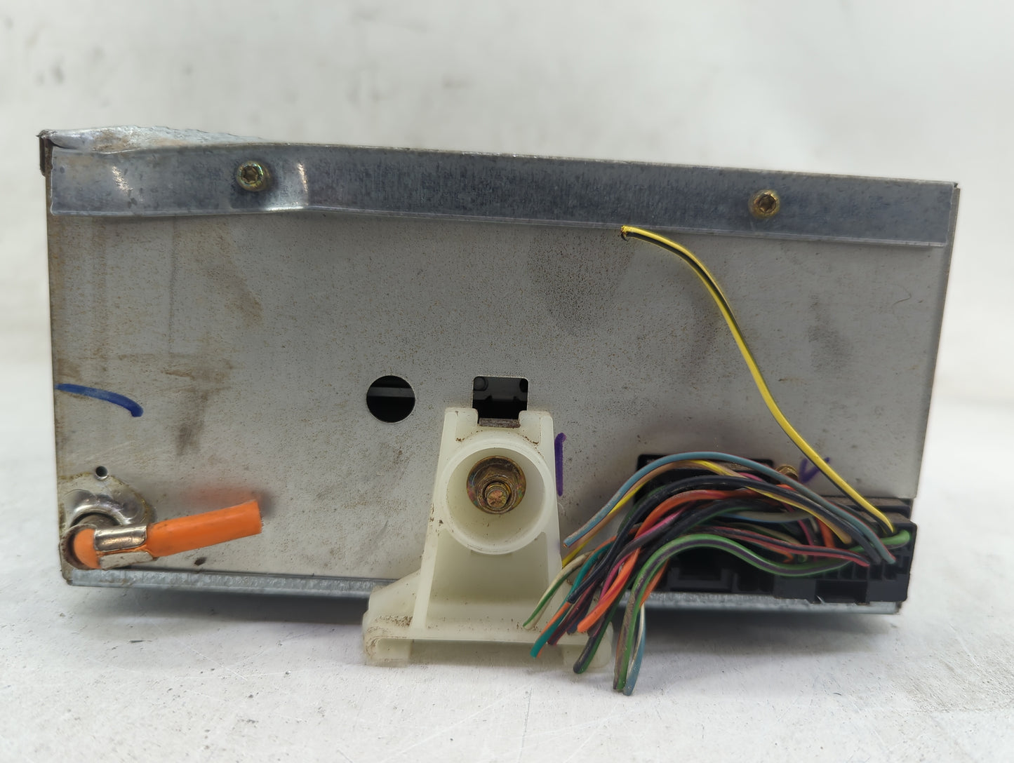 2003-2005 Ford Escape Radio AM FM Cd Player Receiver Replacement P/N:3C3T-18C815-AC A11476610 Fits Fits 2003 2004 2005 OEM U