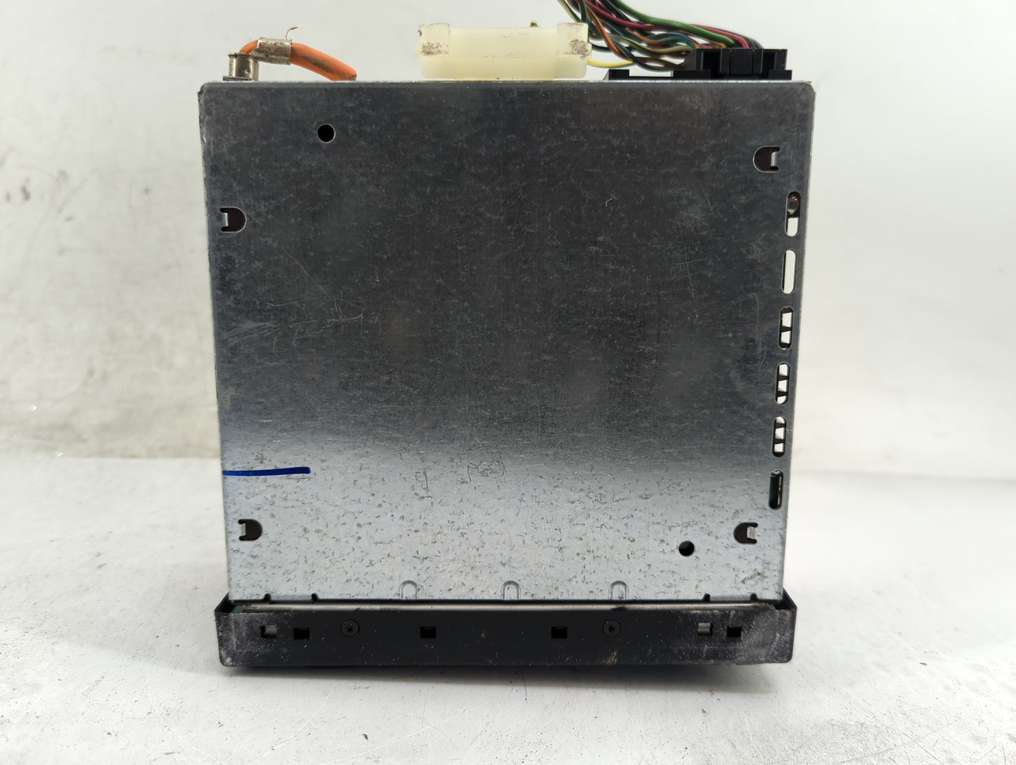 2003-2005 Ford Escape Radio AM FM Cd Player Receiver Replacement P/N:3C3T-18C815-AC A11476610 Fits Fits 2003 2004 2005 OEM U