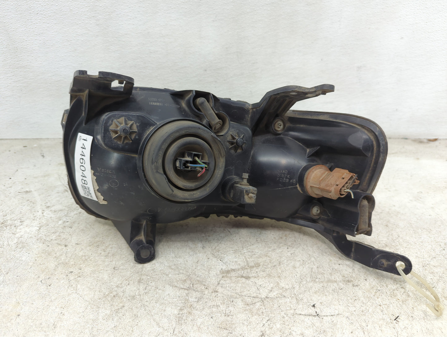 2001-2004 Ford Escape Passenger Right Oem Head Light Headlight Lamp - Oemusedautoparts1.com