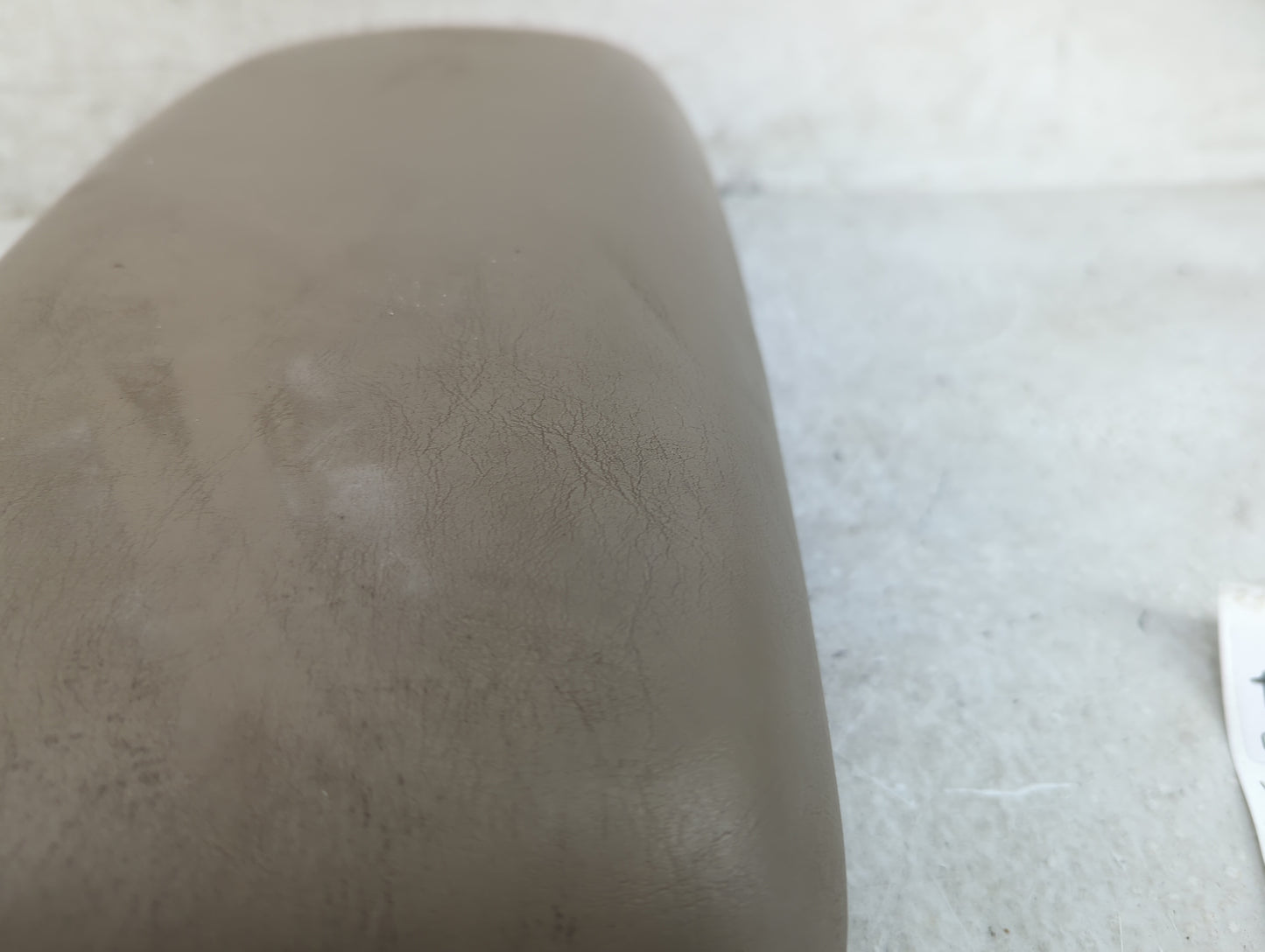 2004 Ford Escape Center Console Armrest Cover Lid Fits OEM Used Auto Parts - Oemusedautoparts1.com