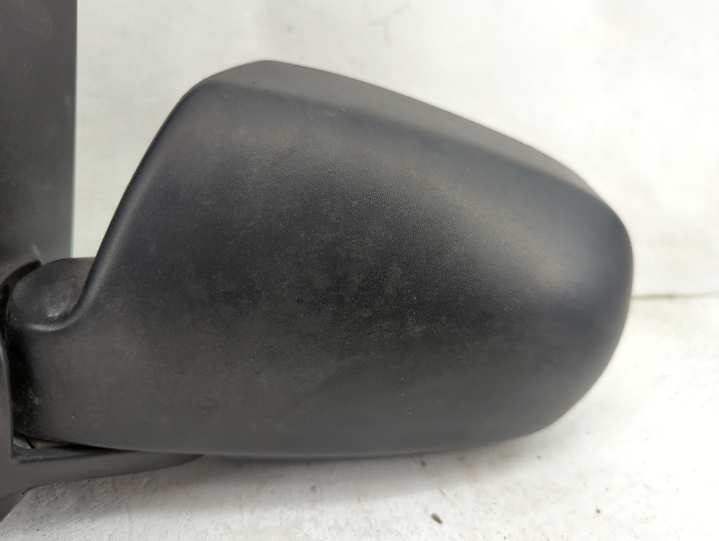 2001-2007 Ford Escape Driver Side View Mirror - Left Door Mirror OEM Used - Oemusedautoparts1.com