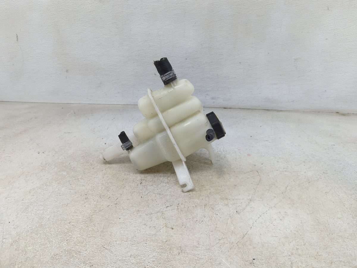 2001-2012 Ford Escape Radiator Coolant Overflow Expansion Tank Bottle 1460037 - Oemusedautoparts1.com