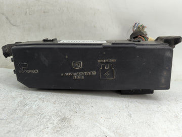 2001-2004 Ford Escape Fusebox Fuse Box Panel Relay Module Fits Fits 2001 2002 2003 2004 OEM Used Auto Parts - Oemusedautopar