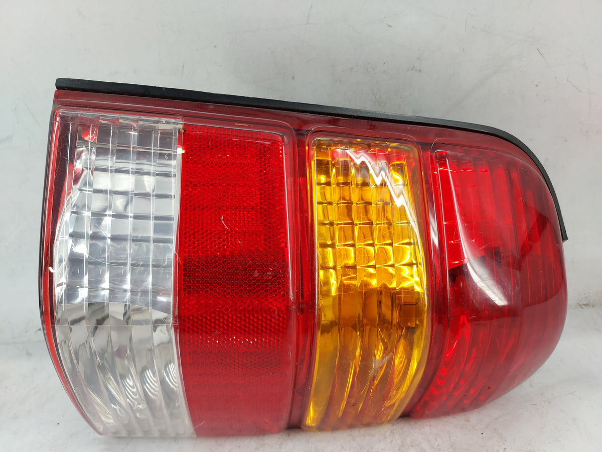 2001-2007 Ford Escape Tail Light Assembly Driver Left OEM P/N:1L84-13B505-D Fits Fits 2001 2002 2003 2004 2005 2006 2007 OEM