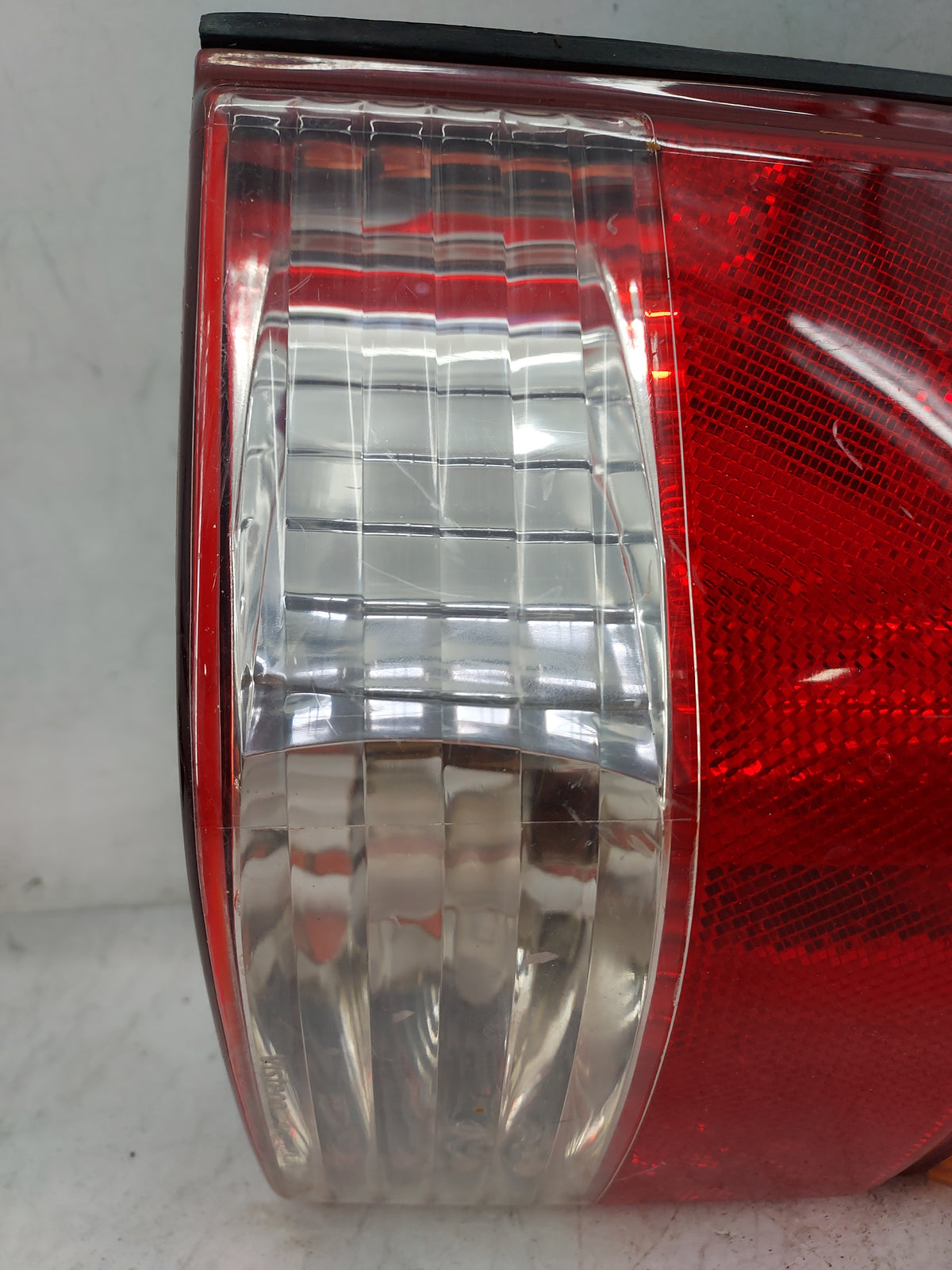 2001-2007 Ford Escape Tail Light Assembly Driver Left OEM P/N:1L84-13B505-D Fits Fits 2001 2002 2003 2004 2005 2006 2007 OEM