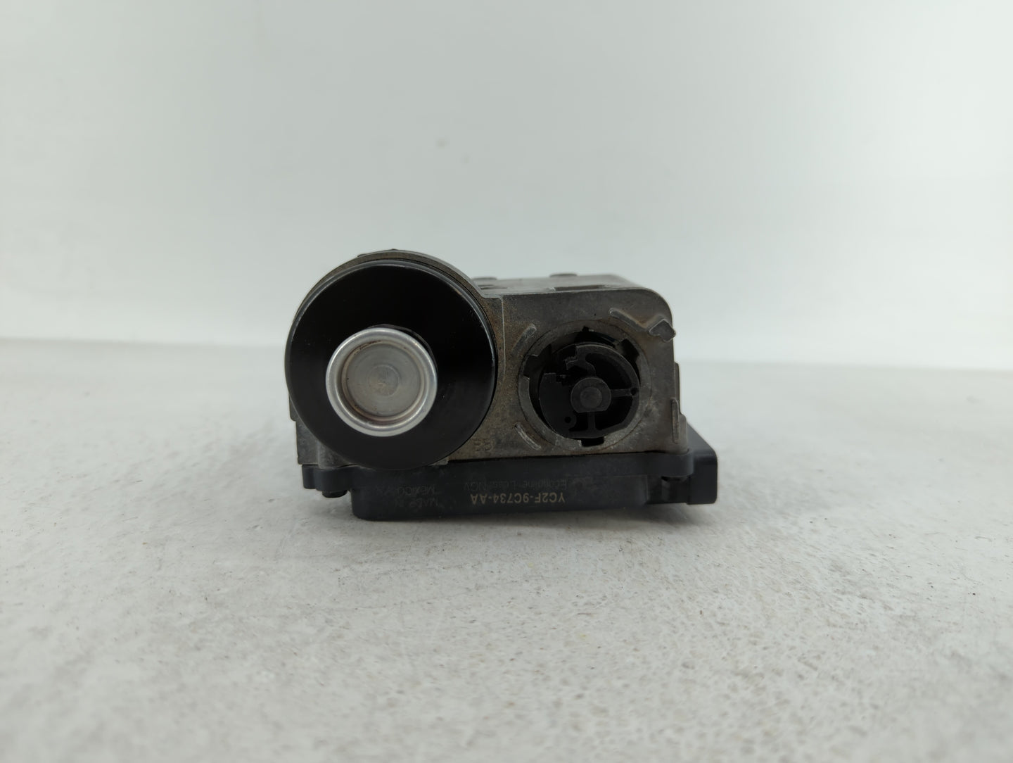 2004 Ford Escape PCM Engine Control Computer ECU ECM PCU OEM P/N:YL8F-9C735-EE Fits OEM Used Auto Parts - Oemusedautoparts1.