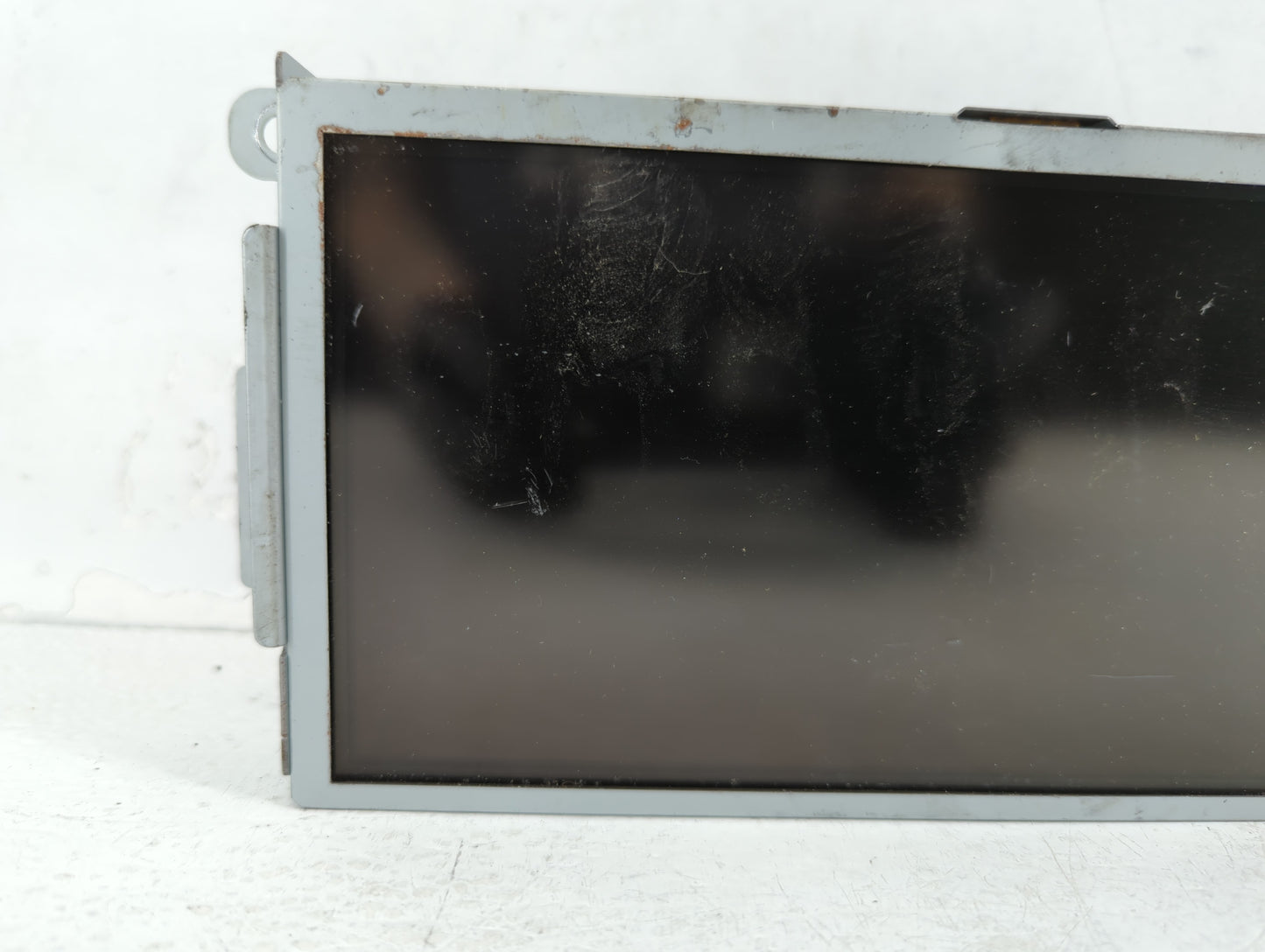Ford Escape Information Display Screen - Oemusedautoparts1.com
