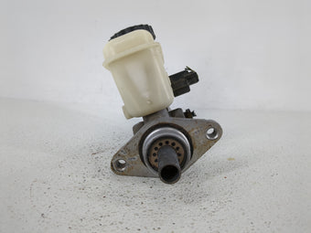 compare product 2001-2004 Ford Escape Brake Master Cylinder 864508