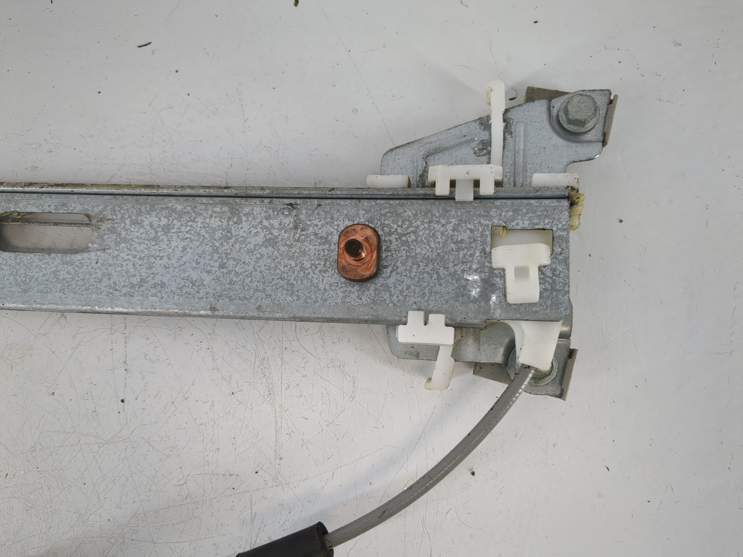 2001-2007 Ford Escape Driver Front Left Power Window Motor - Oemusedautoparts1.com