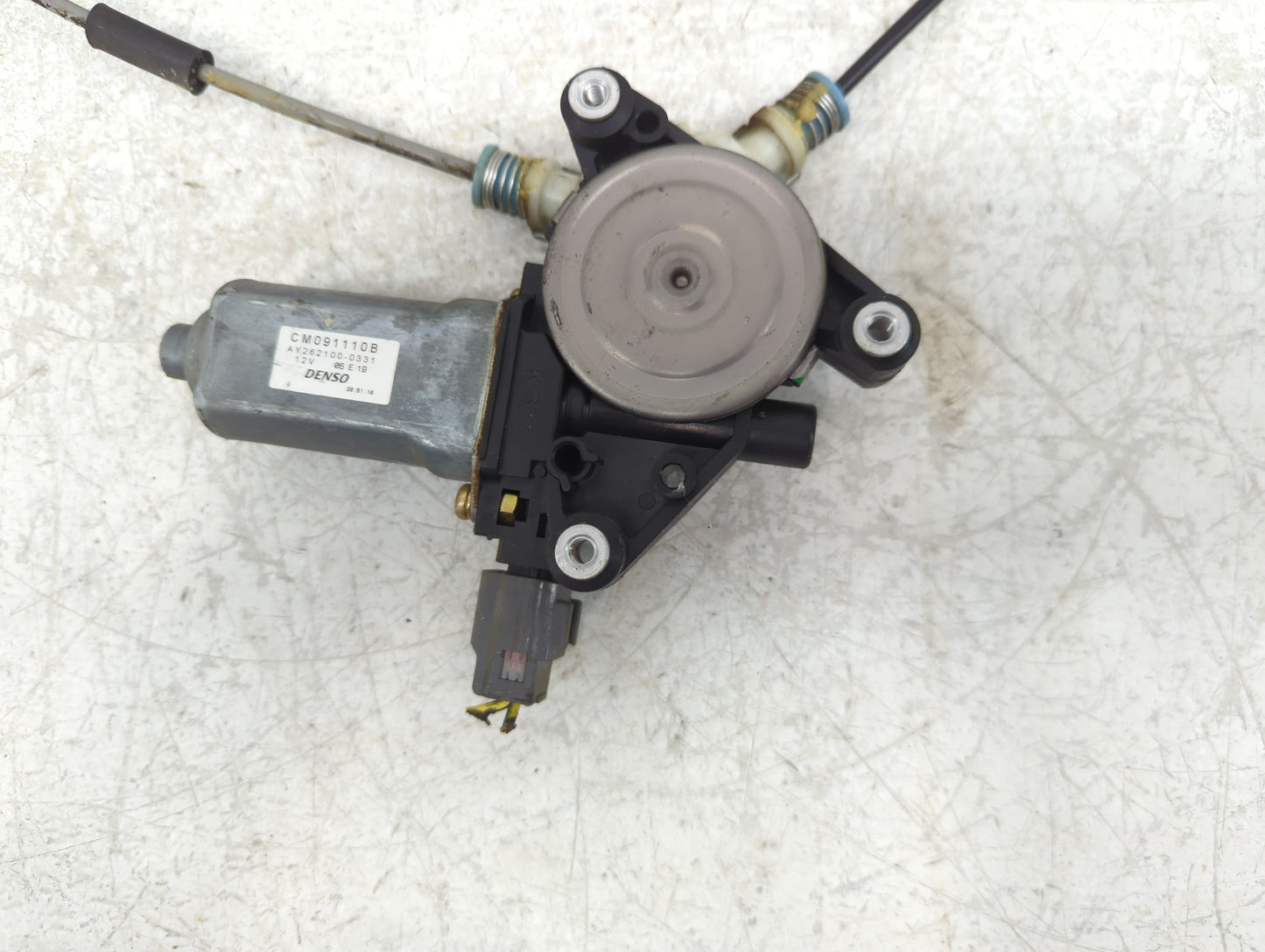 2001-2007 Ford Escape Passenger Rear Right Power Window Motor - Oemusedautoparts1.com
