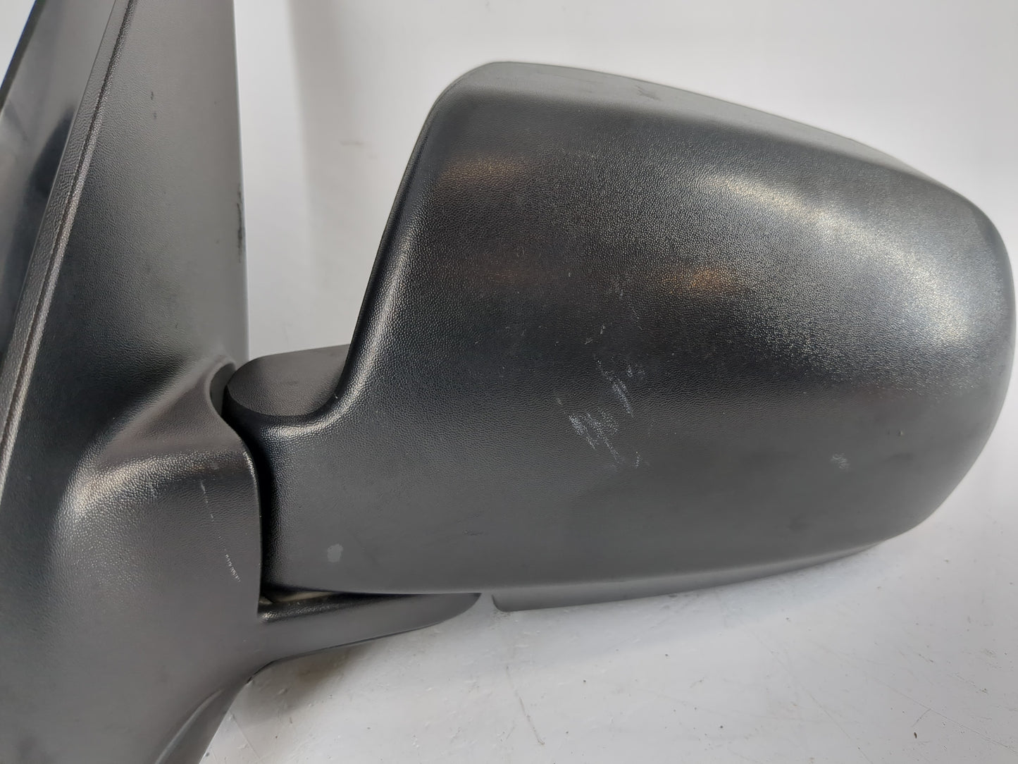 2001-2007 Ford Escape Driver Left Side View Manual Door Mirror Black - Oemusedautoparts1.com