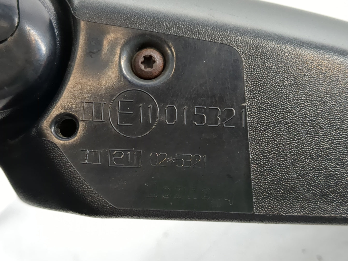 2001-2007 Ford Escape Driver Left Side View Manual Door Mirror Black - Oemusedautoparts1.com