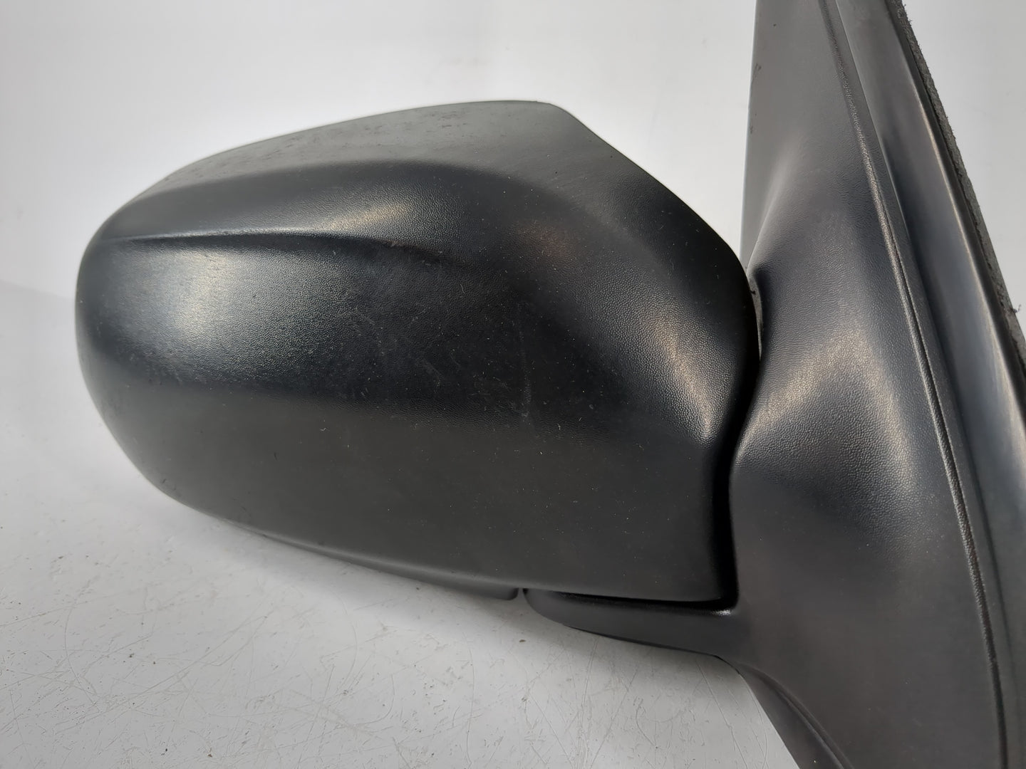 2001-2007 Ford Escape Passenger Right Side View Manual Door Mirror Black - Oemusedautoparts1.com